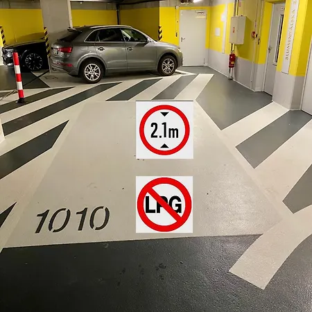 Old Town Brewery - Stein * Братислава